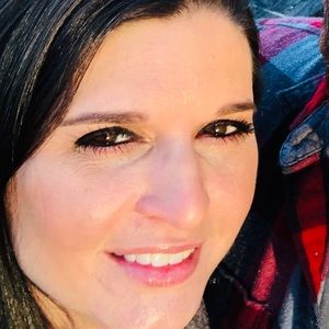 Meet your Posher, Manda